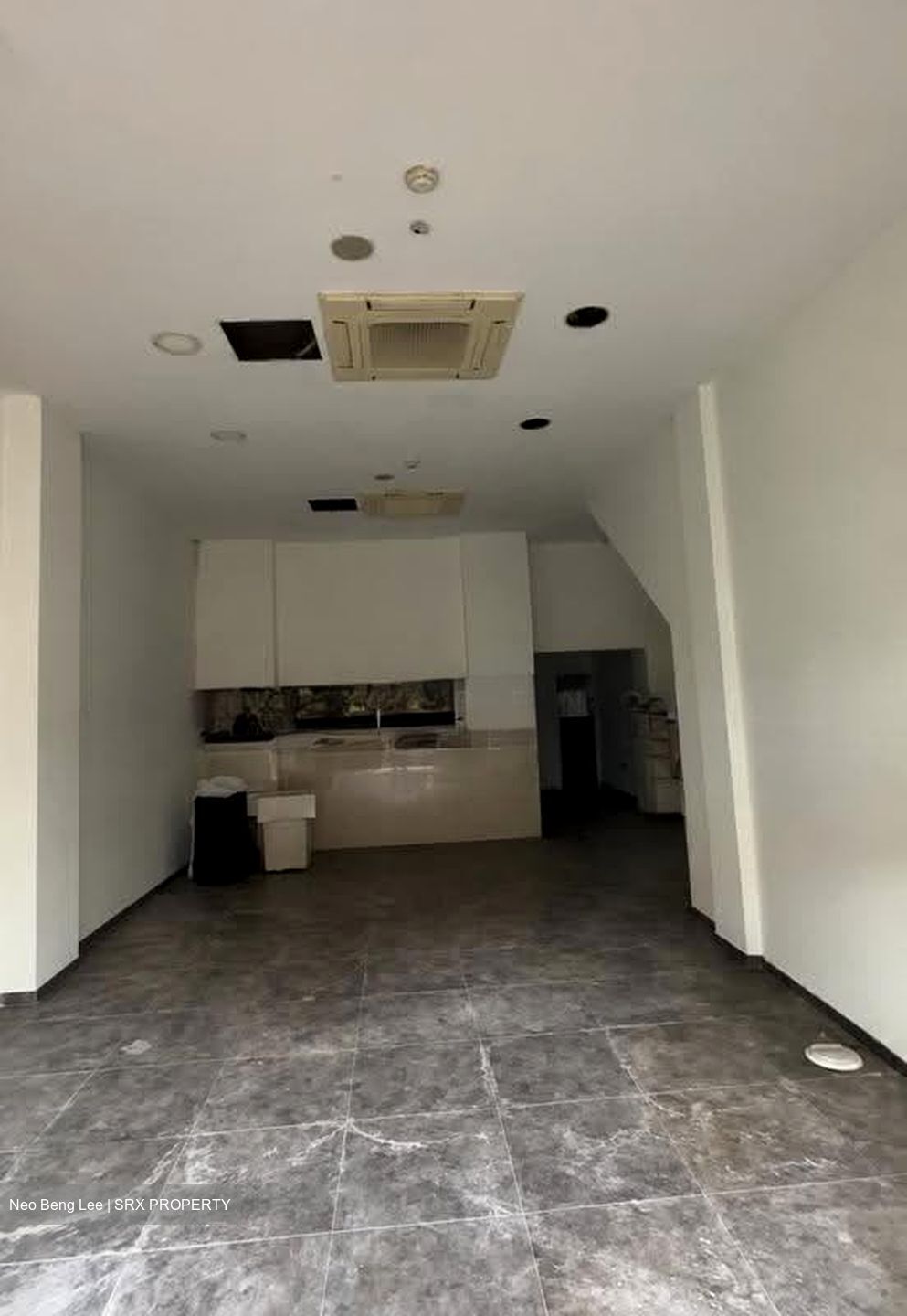 Serangoon Road (D8), Retail #636044901